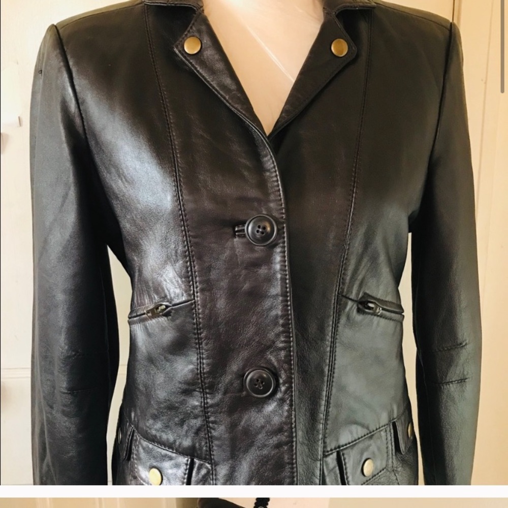 Women’s Brown leather jacket